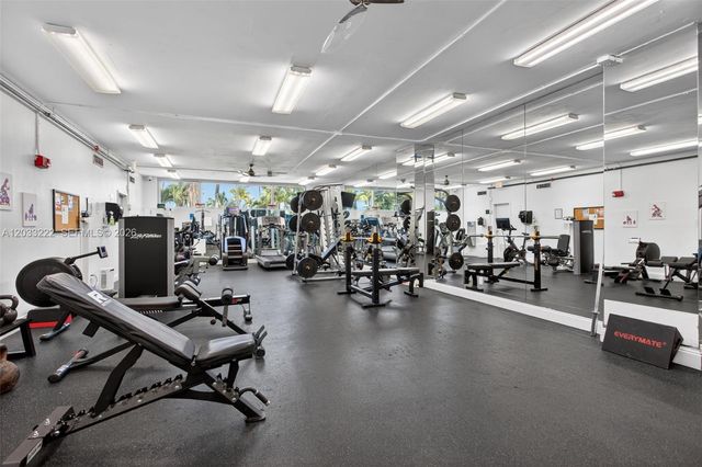 2655 Collins Avenue 1512, Miami Beach, FL 33140