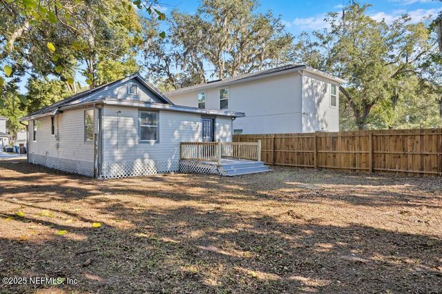 9114 INDIA Avenue, Jacksonville, FL 32211