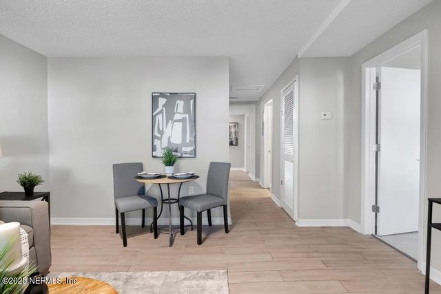 9114 INDIA Avenue, Jacksonville, FL 32211