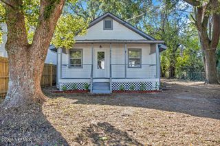9114 INDIA Avenue, Jacksonville, FL 32211