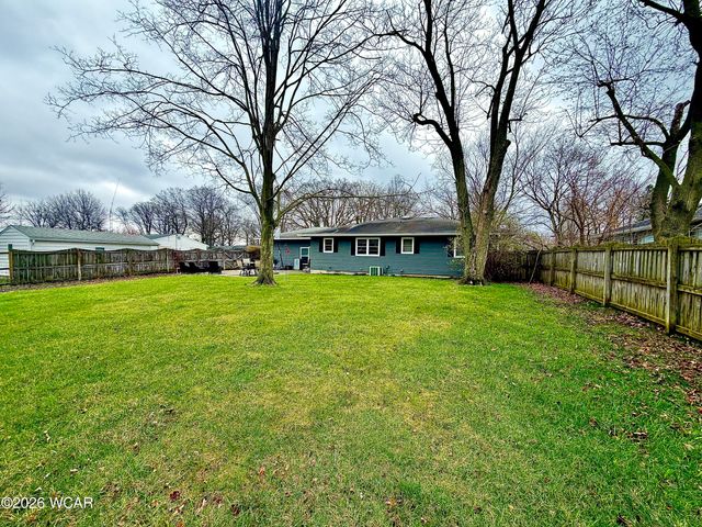 1809 N Metcalf Street, Lima, OH 45801