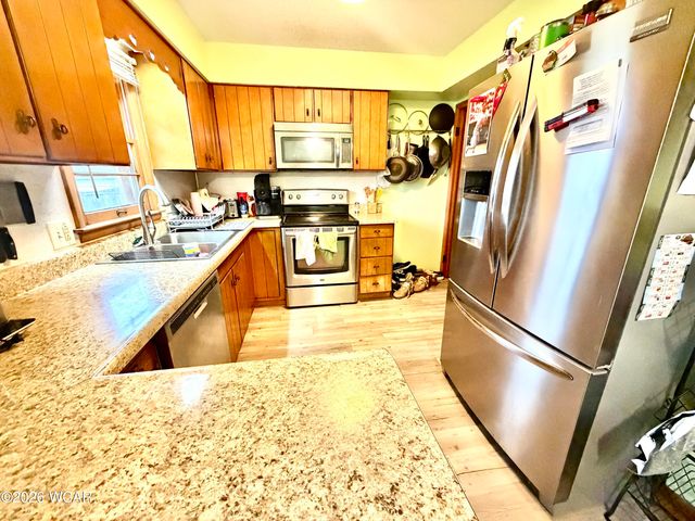 1809 N Metcalf Street, Lima, OH 45801