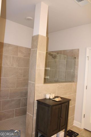 2477 Knob Creek Drive, Snellville, GA 30078