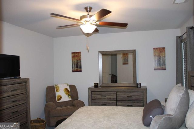 2477 Knob Creek Drive, Snellville, GA 30078