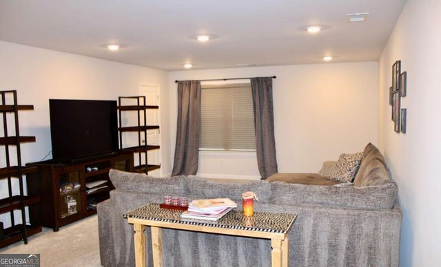 2477 Knob Creek Drive, Snellville, GA 30078