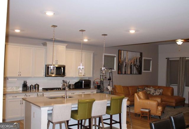 2477 Knob Creek Drive, Snellville, GA 30078