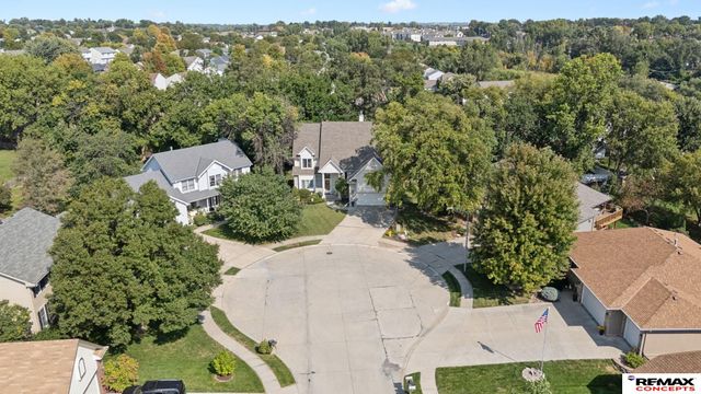 6001 S 157 Circle, Omaha, NE 68135
