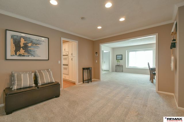 6001 S 157 Circle, Omaha, NE 68135