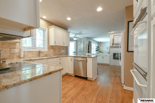 6001 S 157 Circle, Omaha, NE 68135