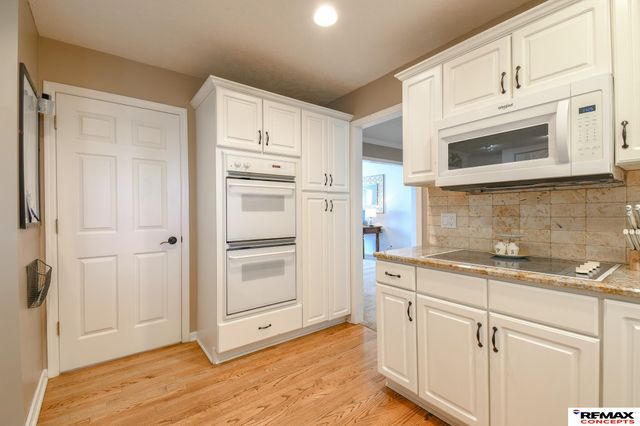 6001 S 157 Circle, Omaha, NE 68135