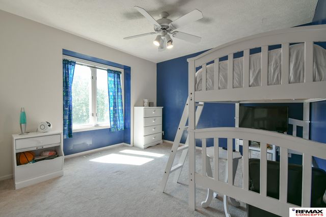 6001 S 157 Circle, Omaha, NE 68135