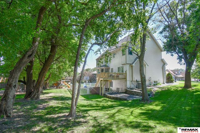 6001 S 157 Circle, Omaha, NE 68135