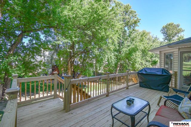 6001 S 157 Circle, Omaha, NE 68135