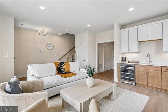 102 ALLEN LN, Poolesville, MD 20837