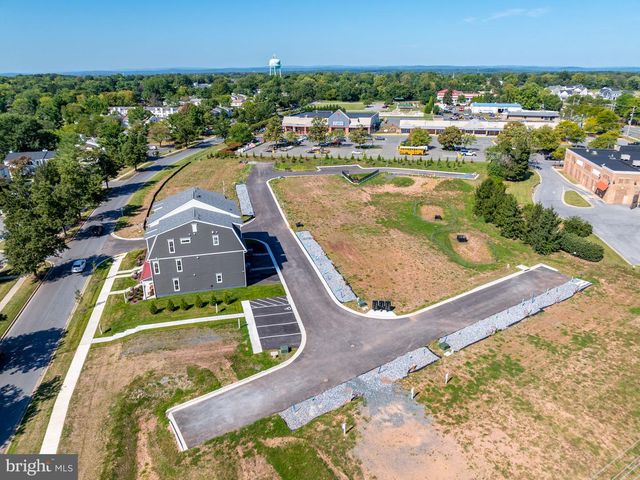 102 ALLEN LN, Poolesville, MD 20837