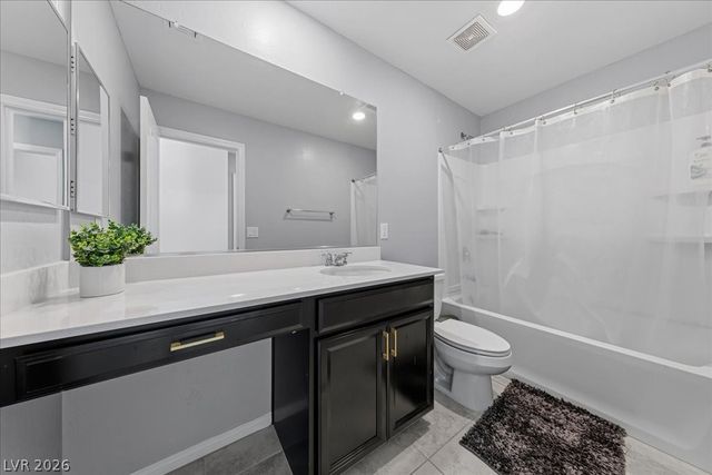 379 Spotted Dove Street, Las Vegas, NV 89138