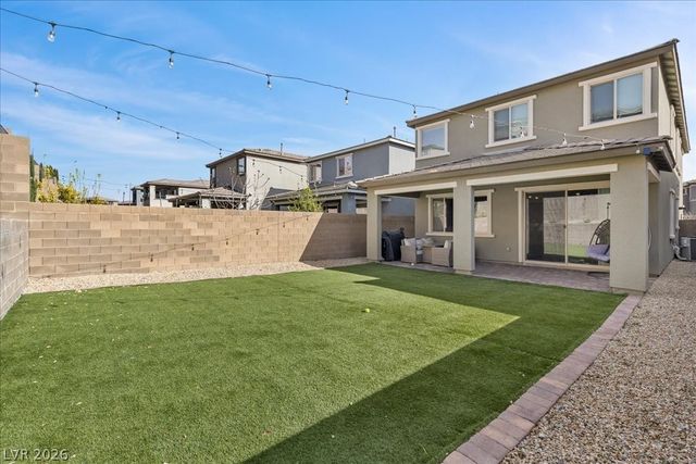 379 Spotted Dove Street, Las Vegas, NV 89138