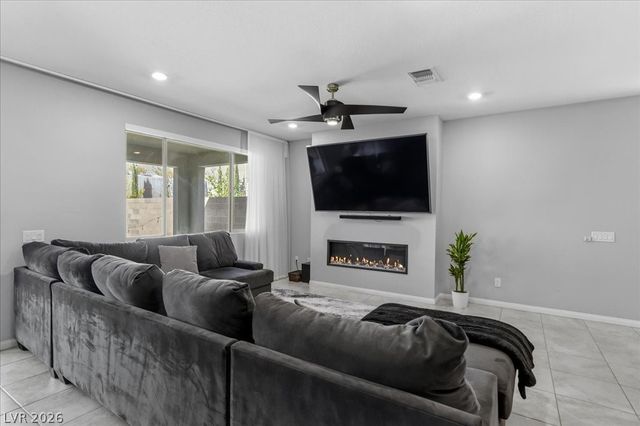 379 Spotted Dove Street, Las Vegas, NV 89138