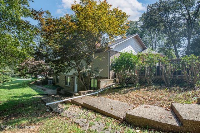 673 St Andrews Rd, Brandenburg, KY 40108