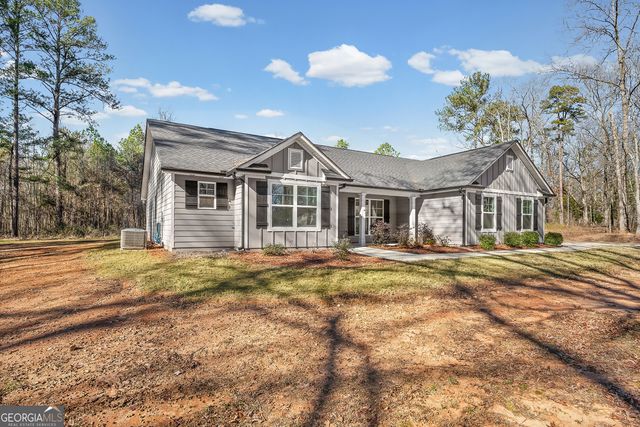 1788 Standing Rock Road, Senoia, GA 30276