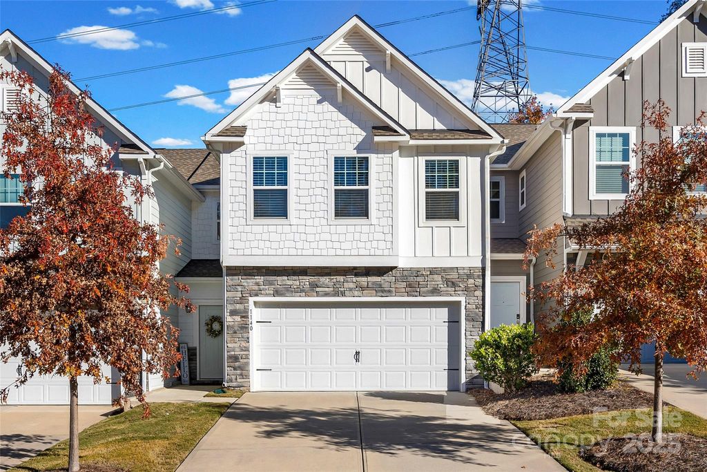 1140 Streamside Lane, York, SC 29745