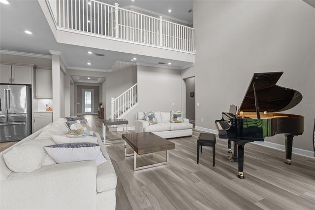 5855 SILVERSIDE PINE COURT, Lakewood Ranch, FL 34211