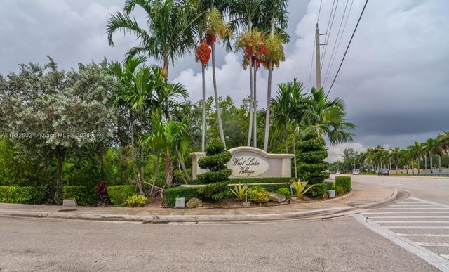 1140 Chestnut Ln 1140, Hollywood, FL 33019