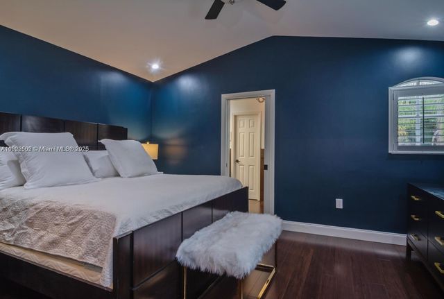 1140 Chestnut Ln 1140, Hollywood, FL 33019