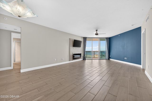 231 Riverside Dr Unit 1703, Holly Hill, FL 32117