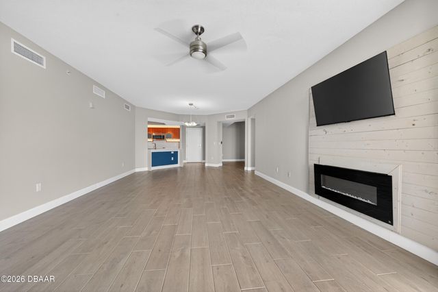 231 Riverside Dr Unit 1703, Holly Hill, FL 32117