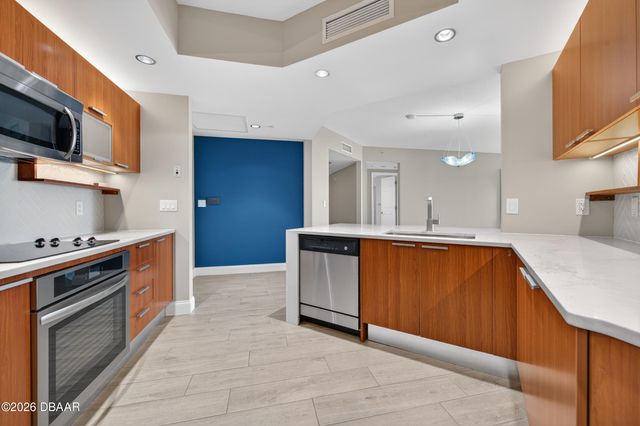 231 Riverside Dr Unit 1703, Holly Hill, FL 32117