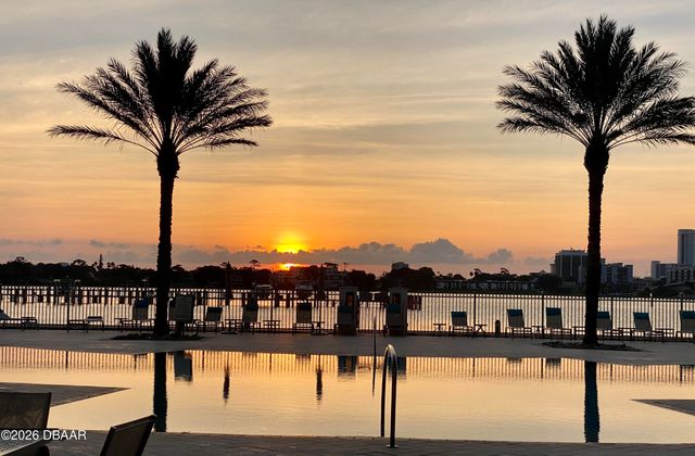 231 Riverside Dr Unit 1703, Holly Hill, FL 32117