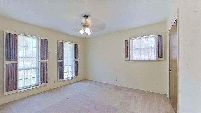 6301 Wrigley Way, Fort Worth, TX 76133