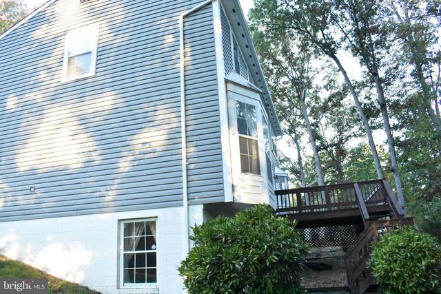 12107 FORT CRAIG DR, Woodbridge, VA 22192