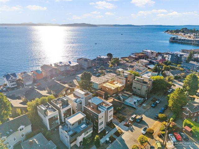 4123 B Chilberg Avenue SW, Seattle, WA 98116