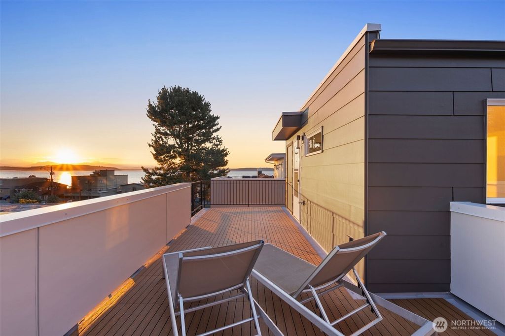 4123 B Chilberg Avenue SW, Seattle, WA 98116