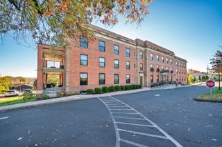 170 Ridge Road 104, Wethersfield, CT 06109