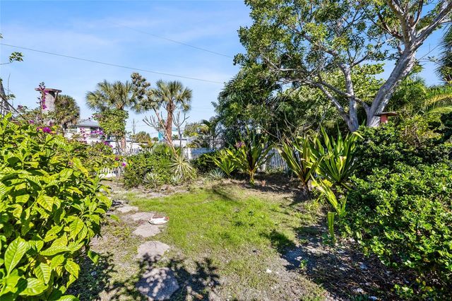 8550 LITTLE GASPARILLA ISLAND, Placida, FL 33946