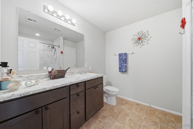 10716 N 101st East Court, Owasso, OK 74055