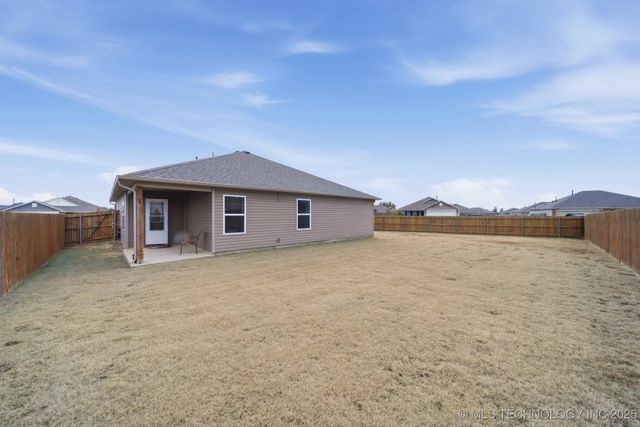 10716 N 101st East Court, Owasso, OK 74055