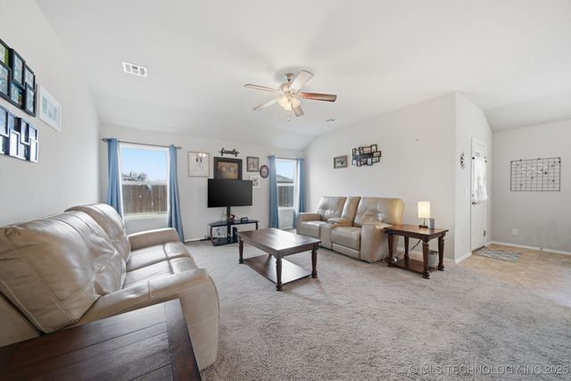 10716 N 101st East Court, Owasso, OK 74055