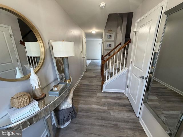 10 VICTORIAN WAY, West Deptford Twp, NJ 08096