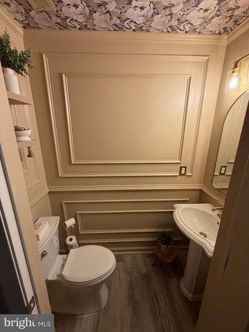 10 VICTORIAN WAY, West Deptford Twp, NJ 08096