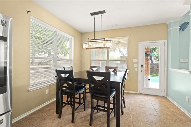 6705 Glade Drive, Arlington, TX 76001