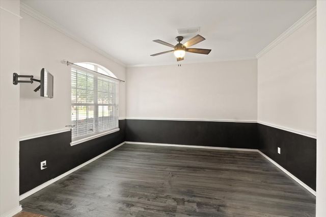 6705 Glade Drive, Arlington, TX 76001