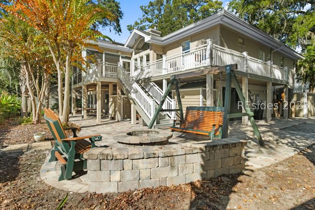 4 Heron St, Hilton Head Island, SC 29928