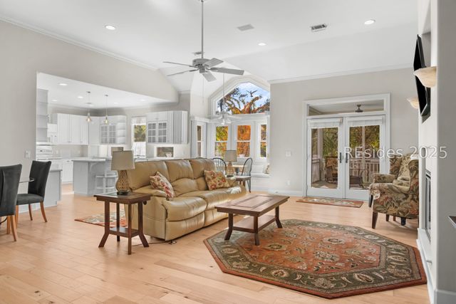 4 Heron St, Hilton Head Island, SC 29928