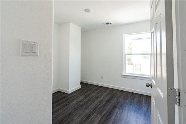 6305 Sandra Street, Houston, TX 77028