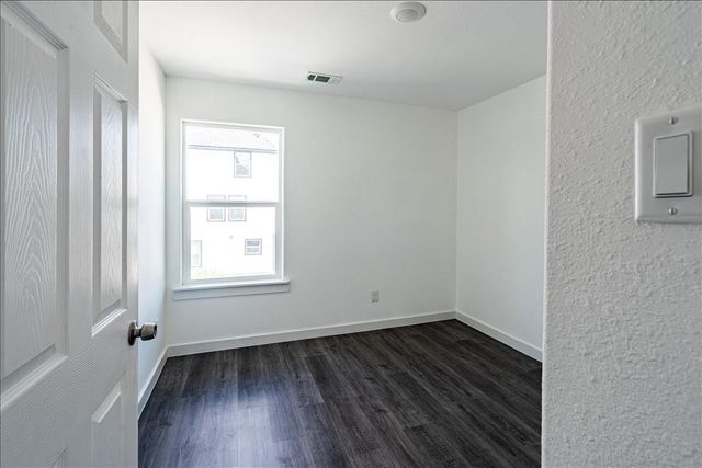 6305 Sandra Street, Houston, TX 77028