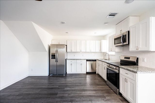 6305 Sandra Street, Houston, TX 77028